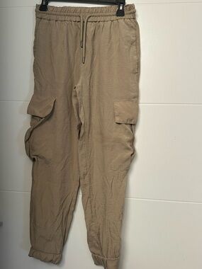 Zara Men's Tan Cargo Pants with Drawstring Waist
